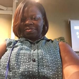 Meet your Posher, Rochelle